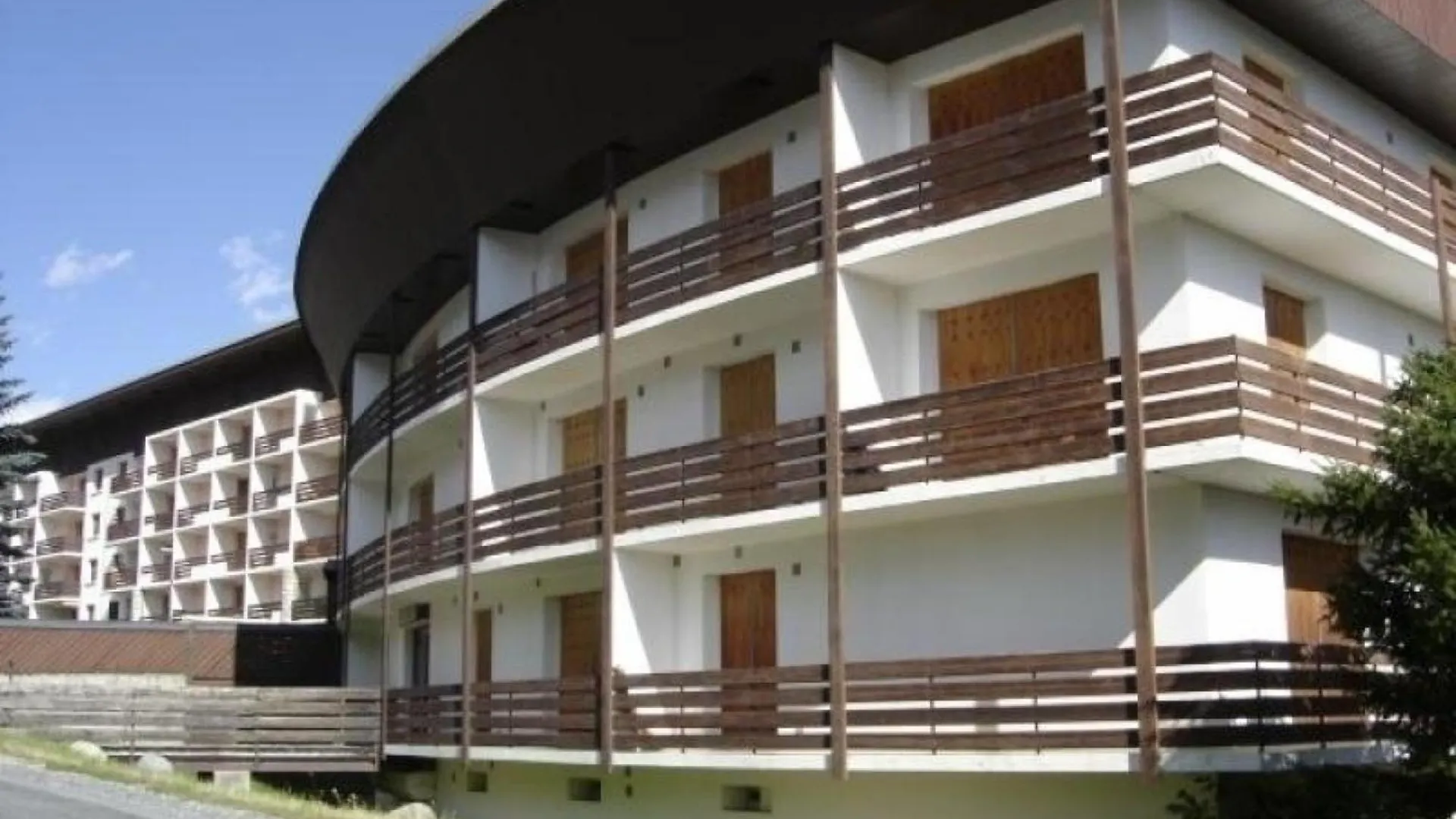 Appartement Confortable 3 Pieces, 6 Couchages, Balcon, Proche Pistes Et Telecabine - La Salle-Les-Alpes - Fr-1-330F-101 Serre Chevalier